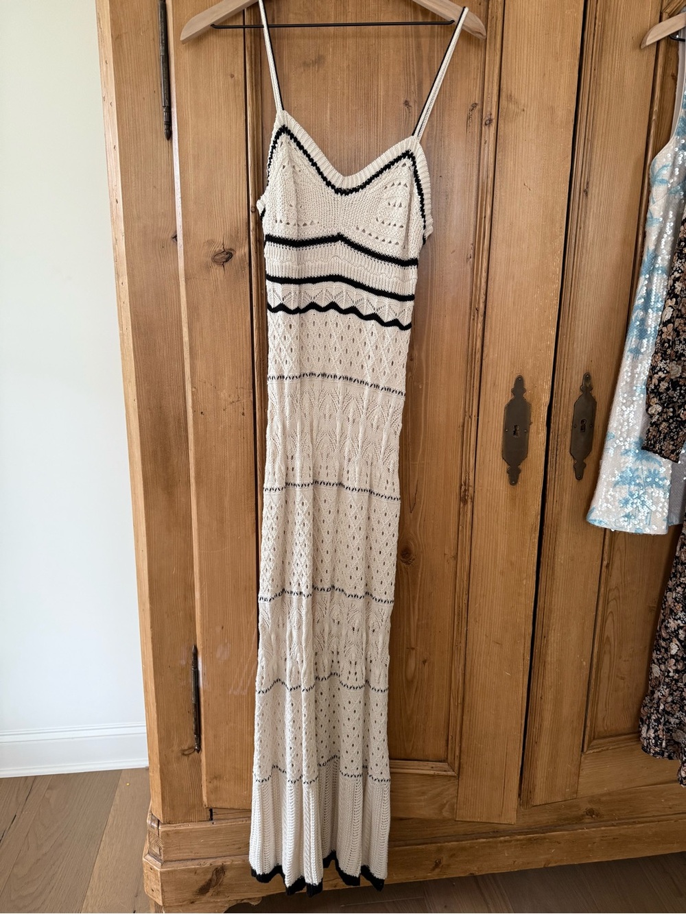 Olive & Oak Cream Maxi Dress with Black Trim